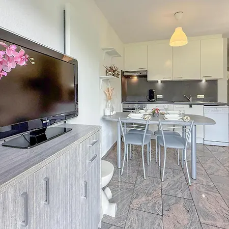 Amazing In Bredene * Mispelburg