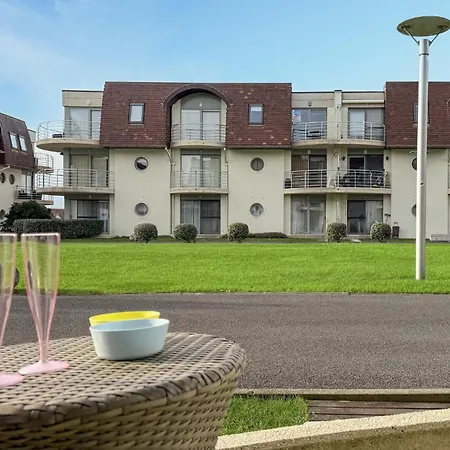 Amazing In Appartement Bredene
