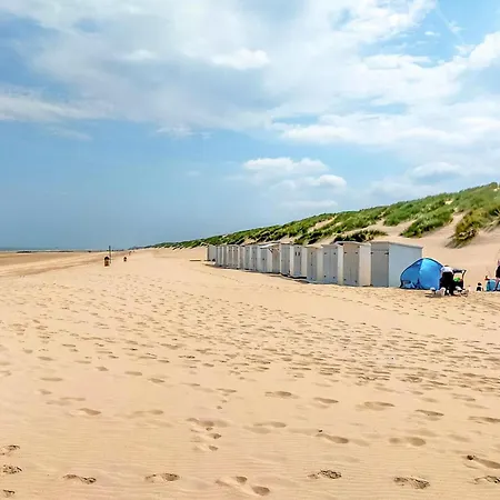 Amazing In Appartement Bredene